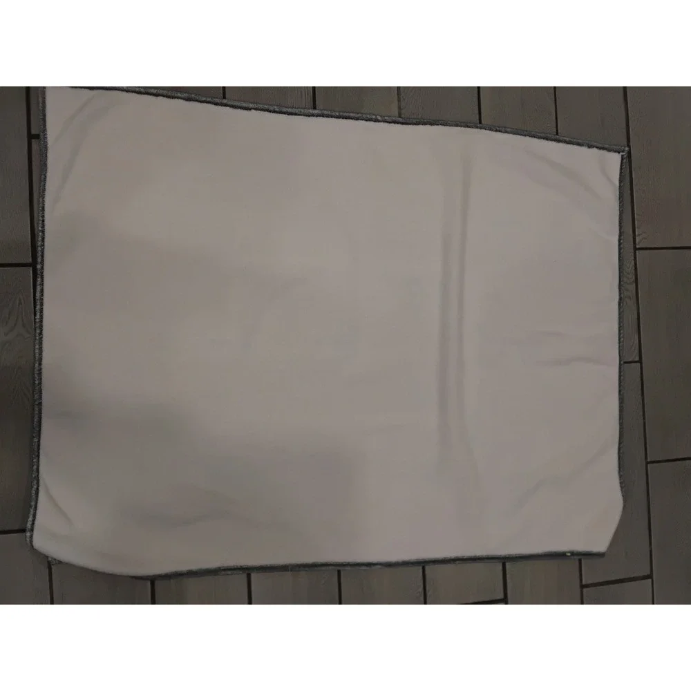 Unbranded soft fleece